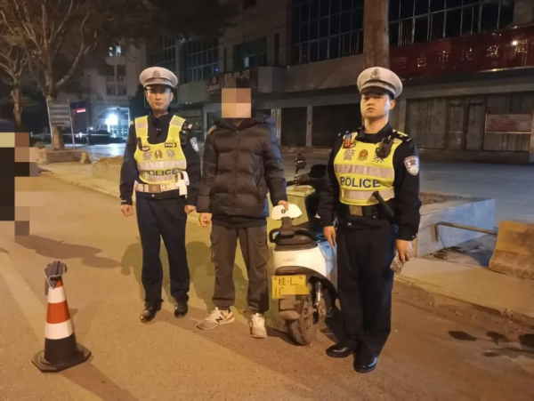 少年偷开摩托、酒驾、撞人，案例触目惊心...